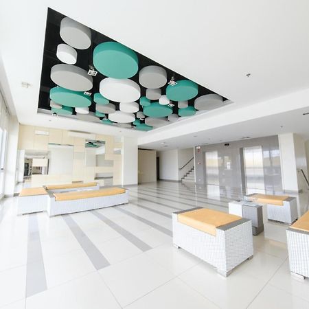 Go Hotels Lanang - Davao City Kültér fotó