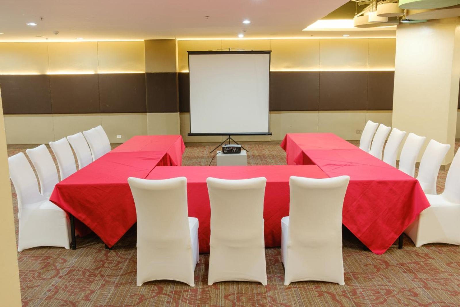 Go Hotels Lanang - Davao City Kültér fotó
