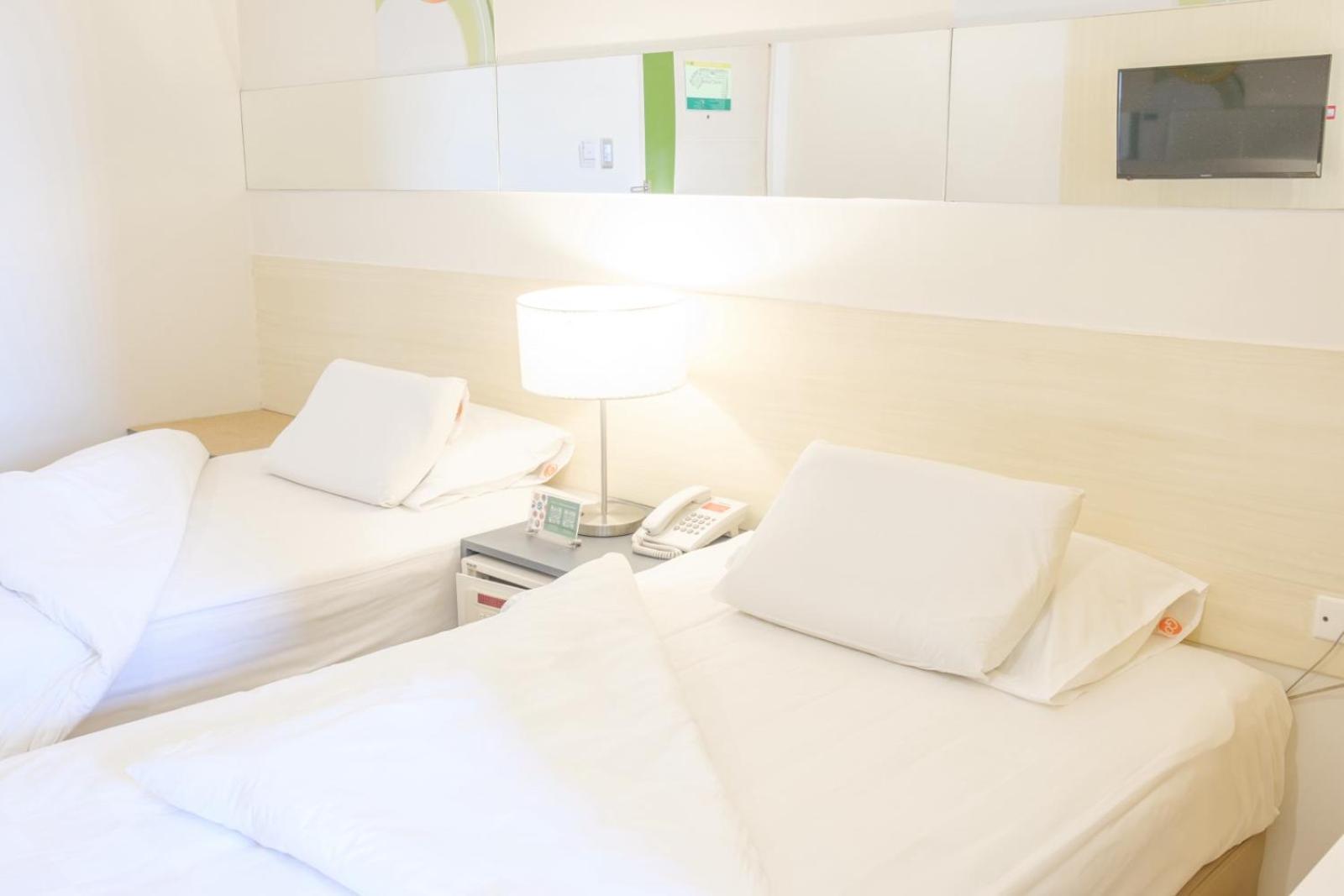 Go Hotels Lanang - Davao City Kültér fotó